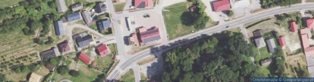 Zdjęcie satelitarne Paczkomat InPost LNX01M