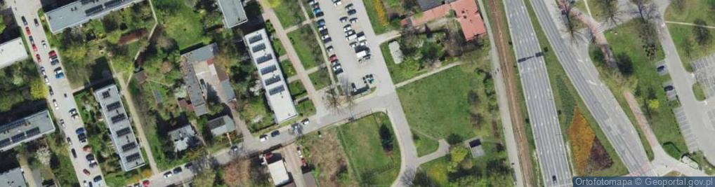 Zdjęcie satelitarne Paczkomat InPost LOD127M