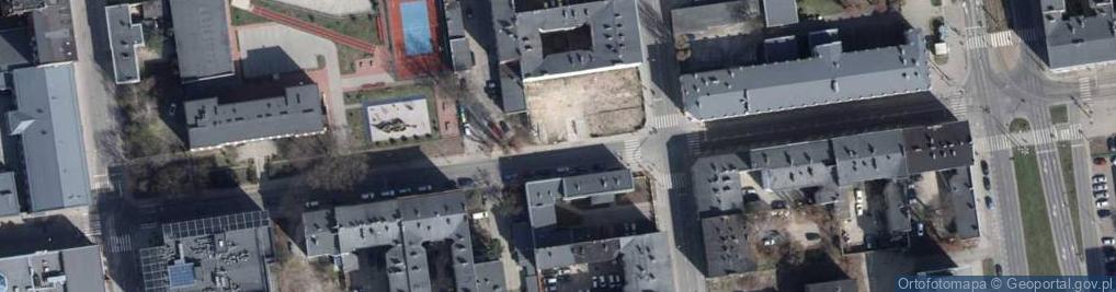 Zdjęcie satelitarne Paczkomat InPost LOD317M