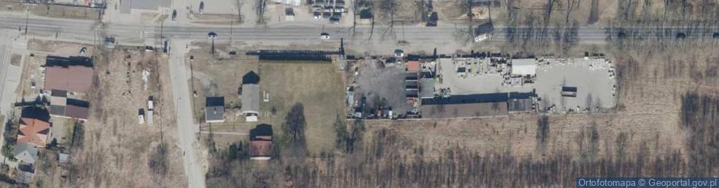 Zdjęcie satelitarne Paczkomat InPost LOD322M