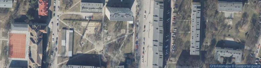 Zdjęcie satelitarne Paczkomat InPost LOD56BAPP