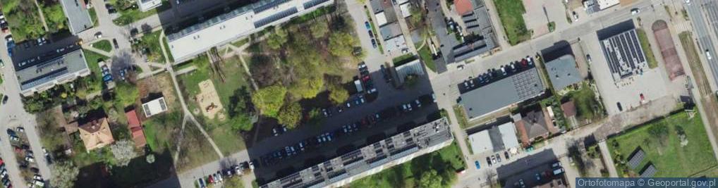 Zdjęcie satelitarne Paczkomat InPost LOD78M