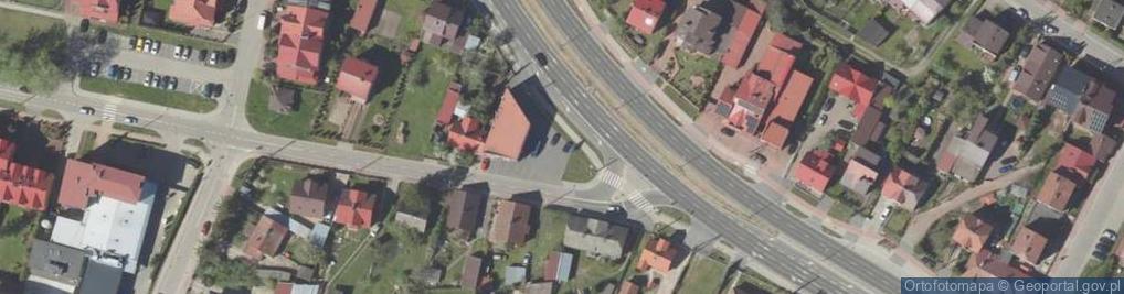 Zdjęcie satelitarne Paczkomat InPost LOM08BAPP