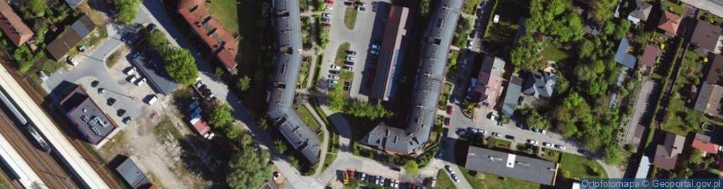 Zdjęcie satelitarne Paczkomat InPost LOW12M