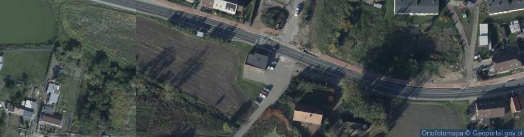 Zdjęcie satelitarne Paczkomat InPost LQV01M