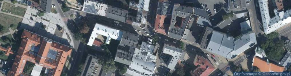 Zdjęcie satelitarne Paczkomat InPost LUB04M