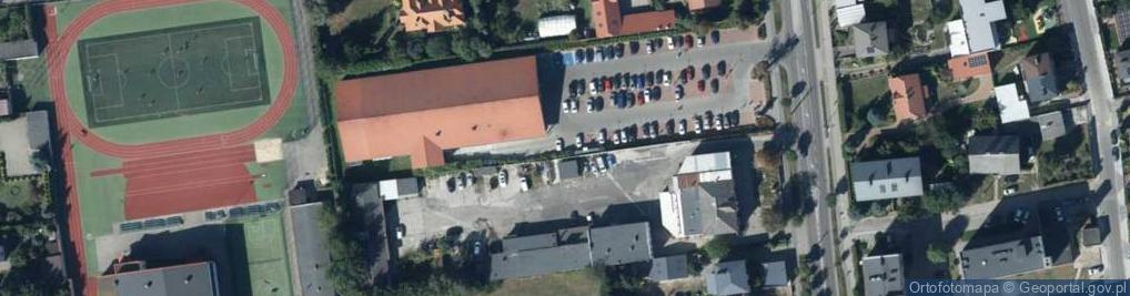 Zdjęcie satelitarne Paczkomat InPost LUR03M