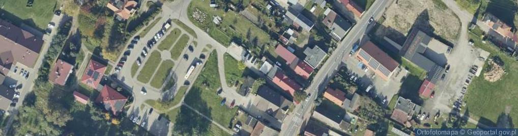 Zdjęcie satelitarne Paczkomat InPost LXX01M