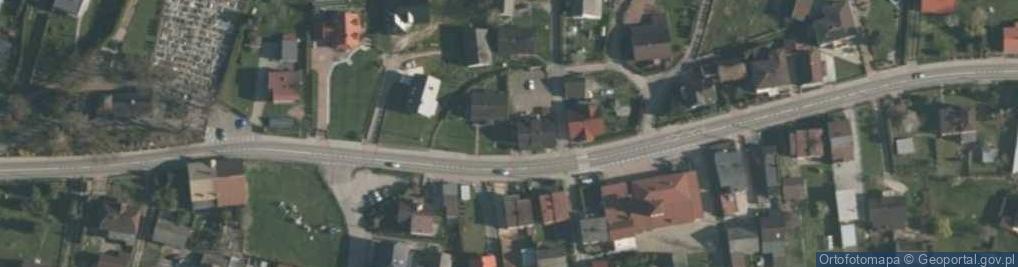Zdjęcie satelitarne Paczkomat InPost LZQ01BAPP