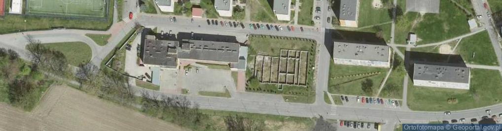 Zdjęcie satelitarne Paczkomat InPost MLC01BAPP