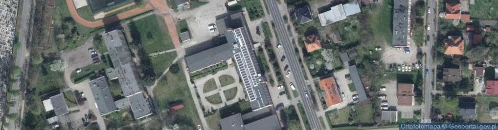 Zdjęcie satelitarne Paczkomat InPost MLC01M