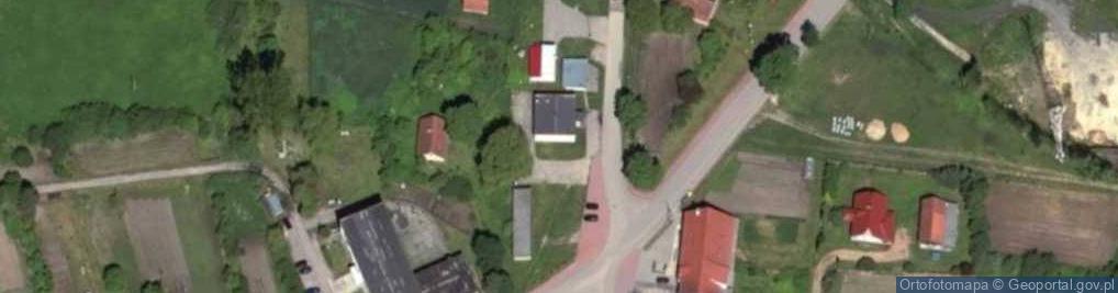 Zdjęcie satelitarne Paczkomat InPost MLT01M