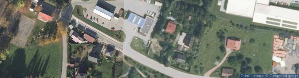 Zdjęcie satelitarne Paczkomat InPost MNK01M