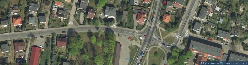 Zdjęcie satelitarne Paczkomat InPost MOS01ML