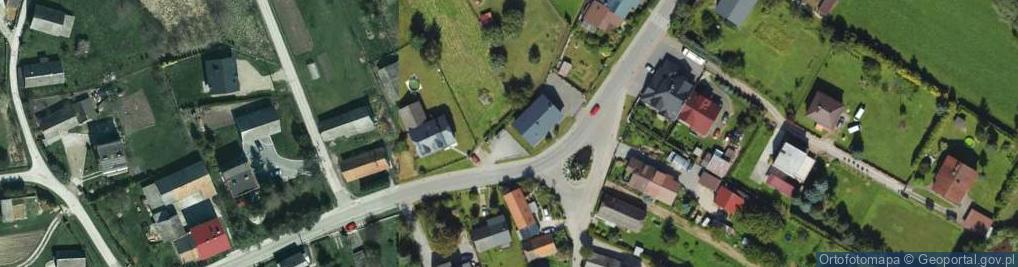 Zdjęcie satelitarne Paczkomat InPost MRA01M