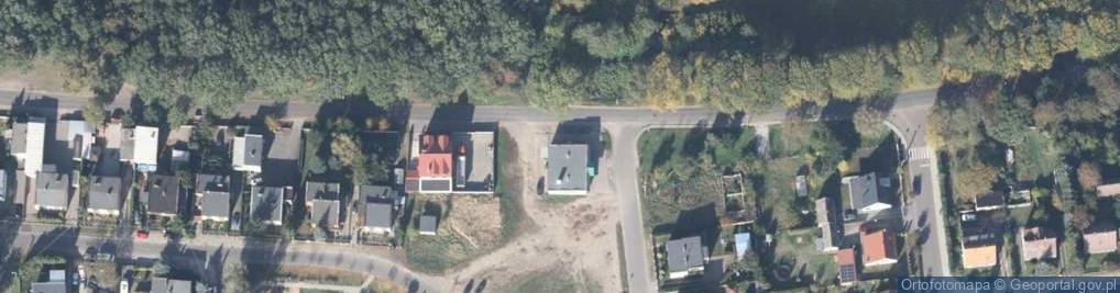 Zdjęcie satelitarne Paczkomat InPost NEK02M