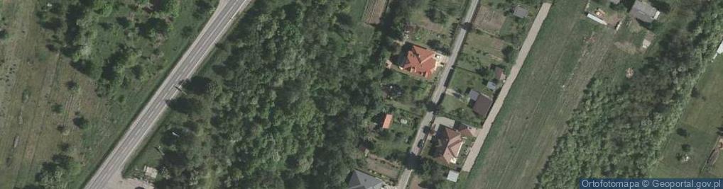 Zdjęcie satelitarne Paczkomat InPost NIS11M
