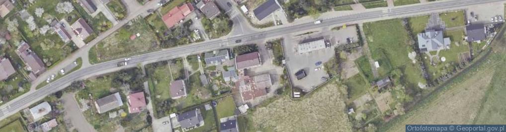 Zdjęcie satelitarne Paczkomat InPost NYS03M