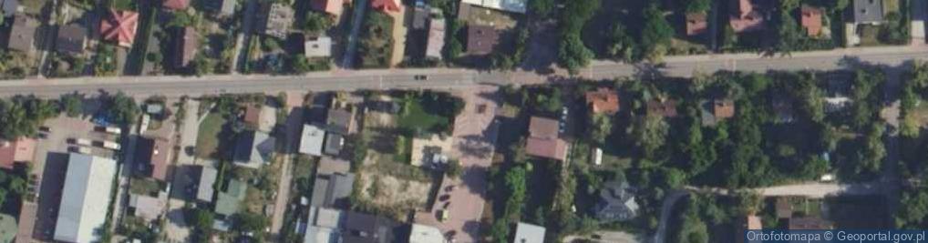 Zdjęcie satelitarne Paczkomat InPost OEY01A