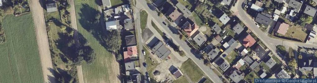 Zdjęcie satelitarne Paczkomat InPost OPK01M