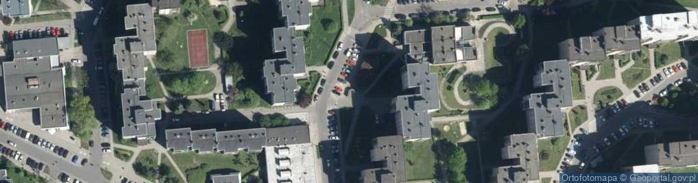 Zdjęcie satelitarne Paczkomat InPost OPO34M