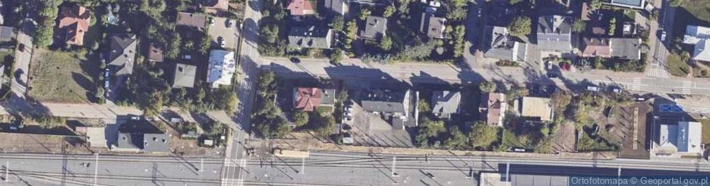 Zdjęcie satelitarne Paczkomat InPost OSM02M