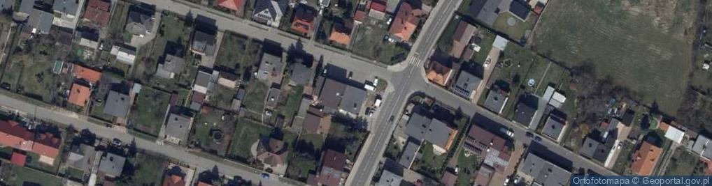 Zdjęcie satelitarne Paczkomat InPost OWI07N