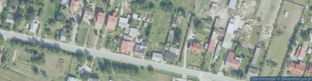 Zdjęcie satelitarne Paczkomat InPost OZW02M