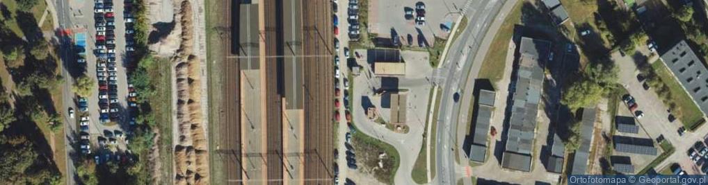 Zdjęcie satelitarne Paczkomat InPost PGD03BAPP