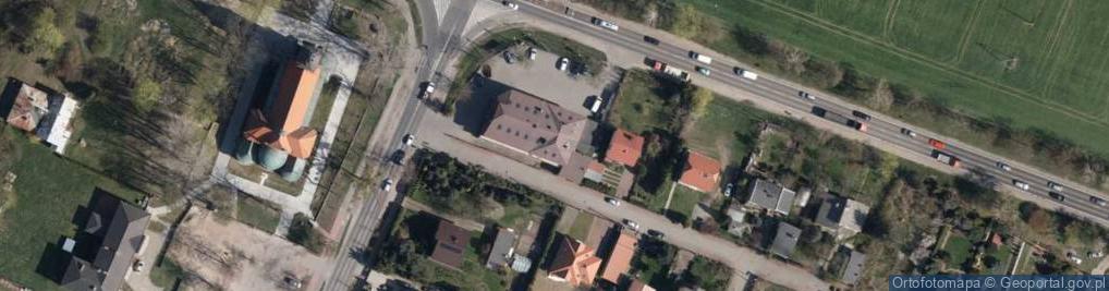Zdjęcie satelitarne Paczkomat InPost PLC10A