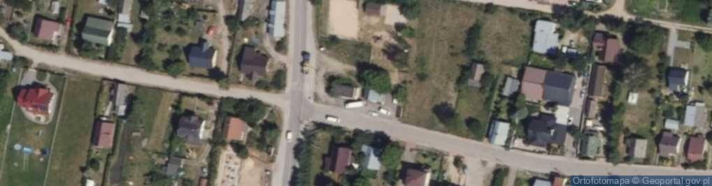 Zdjęcie satelitarne Paczkomat InPost PLY01M