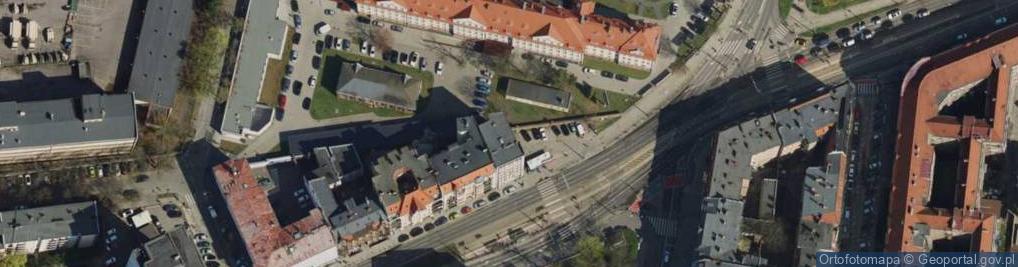 Zdjęcie satelitarne Paczkomat InPost POZ08H