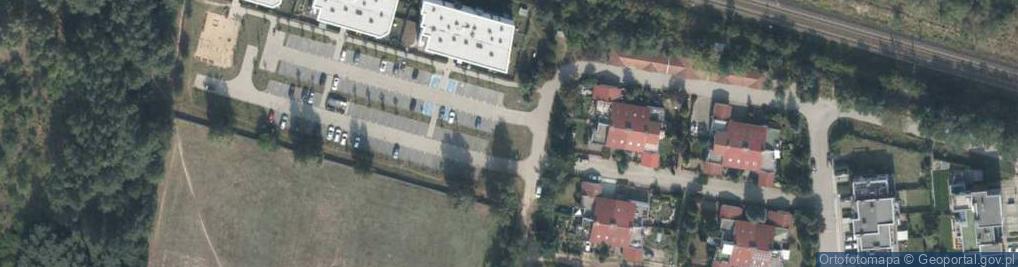 Zdjęcie satelitarne Paczkomat InPost POZ31BAPP