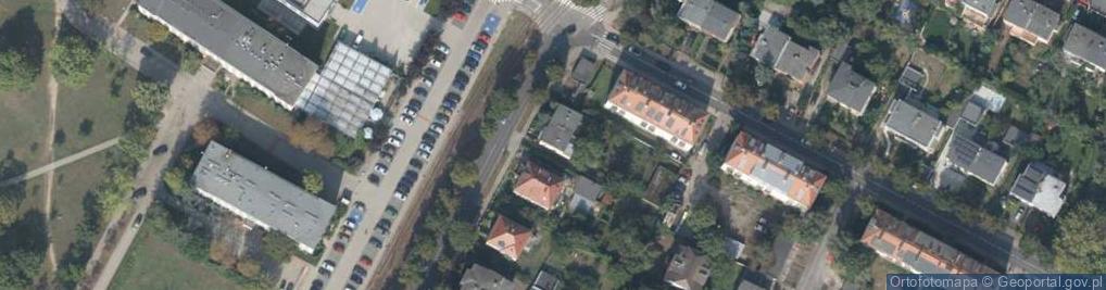 Zdjęcie satelitarne Paczkomat InPost POZ72M