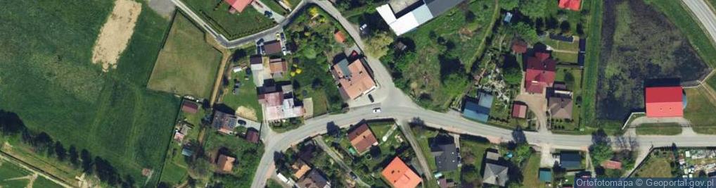 Zdjęcie satelitarne Paczkomat InPost PTE03M