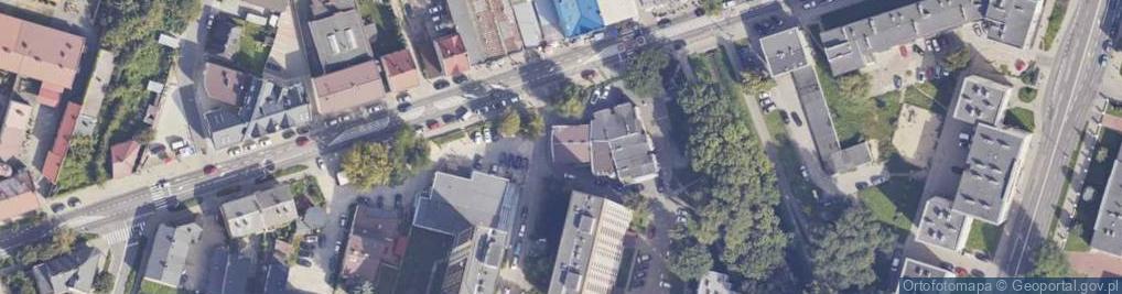 Zdjęcie satelitarne Paczkomat InPost RAD51M