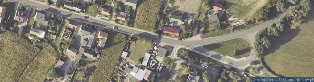 Zdjęcie satelitarne Paczkomat InPost RAWY01M