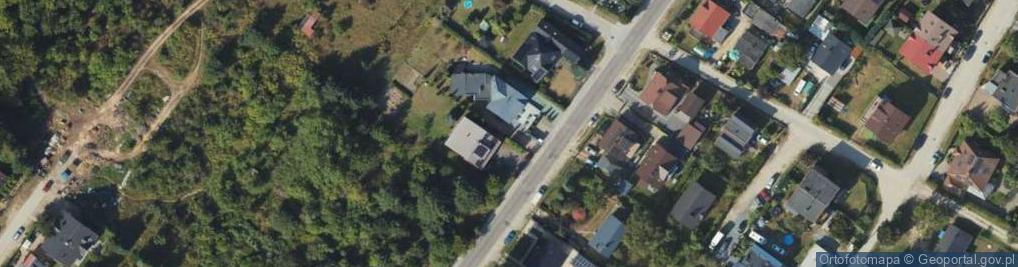 Zdjęcie satelitarne Paczkomat InPost RED10M