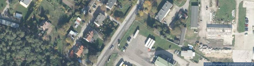 Zdjęcie satelitarne Paczkomat InPost RNQ01M