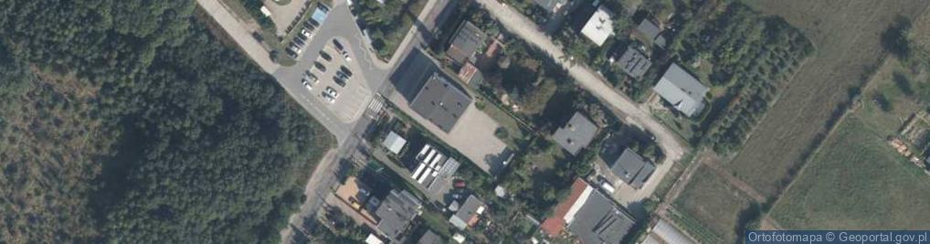 Zdjęcie satelitarne Paczkomat InPost ROA01N