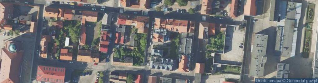 Zdjęcie satelitarne Paczkomat InPost RWA01A
