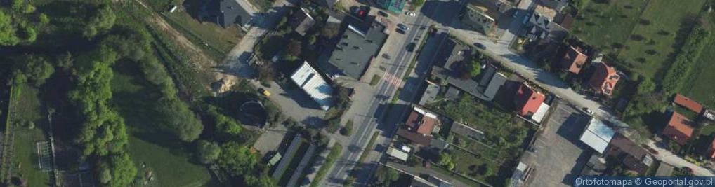 Zdjęcie satelitarne Paczkomat InPost RWM01N