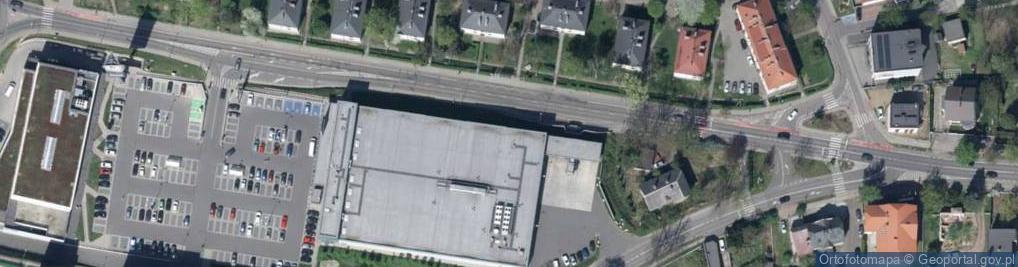 Zdjęcie satelitarne Paczkomat InPost RYB03A