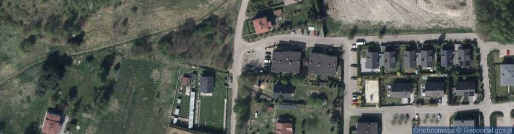 Zdjęcie satelitarne Paczkomat InPost RYB53M