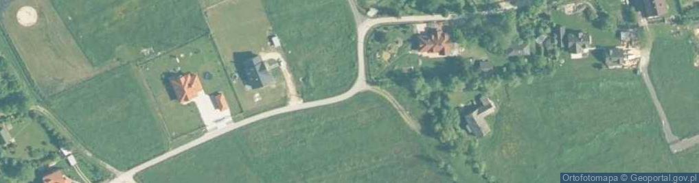 Zdjęcie satelitarne Paczkomat InPost RYI01M