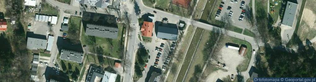 Zdjęcie satelitarne Paczkomat InPost RYM01G