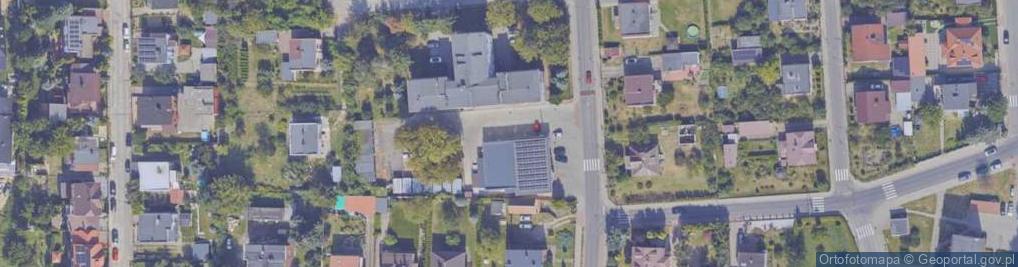 Zdjęcie satelitarne Paczkomat InPost RYP07M