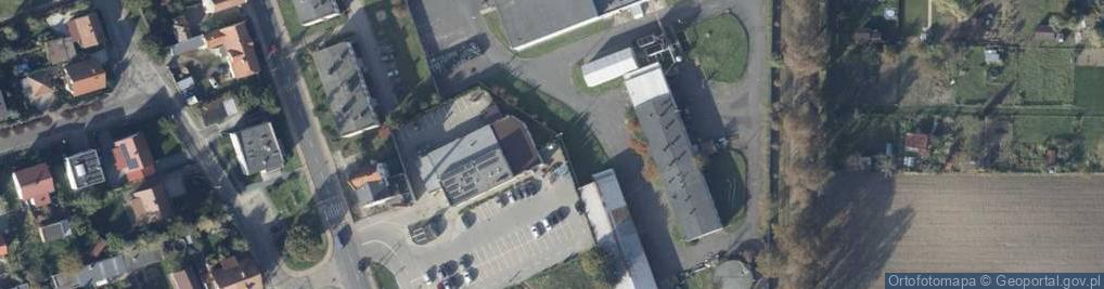 Zdjęcie satelitarne Paczkomat InPost RYY01M