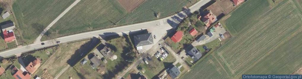 Zdjęcie satelitarne Paczkomat InPost RZB01M