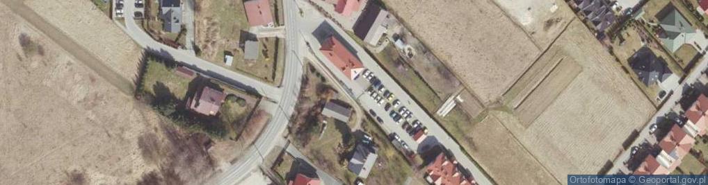 Zdjęcie satelitarne Paczkomat InPost RZE08N